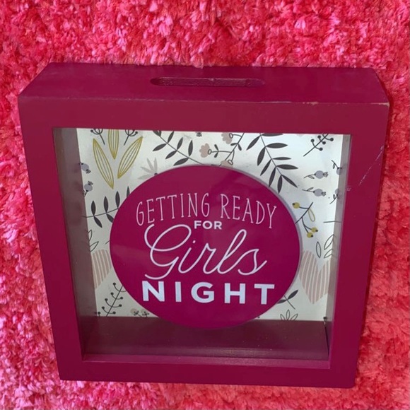 Coin Bank 🌟 - Picture 3 of 3